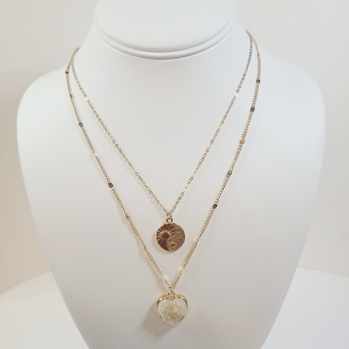 Sun & Heart Necklace. Gold-toned.