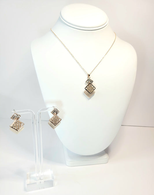 Sparkling Golden Rose Necklace and Earring Set.